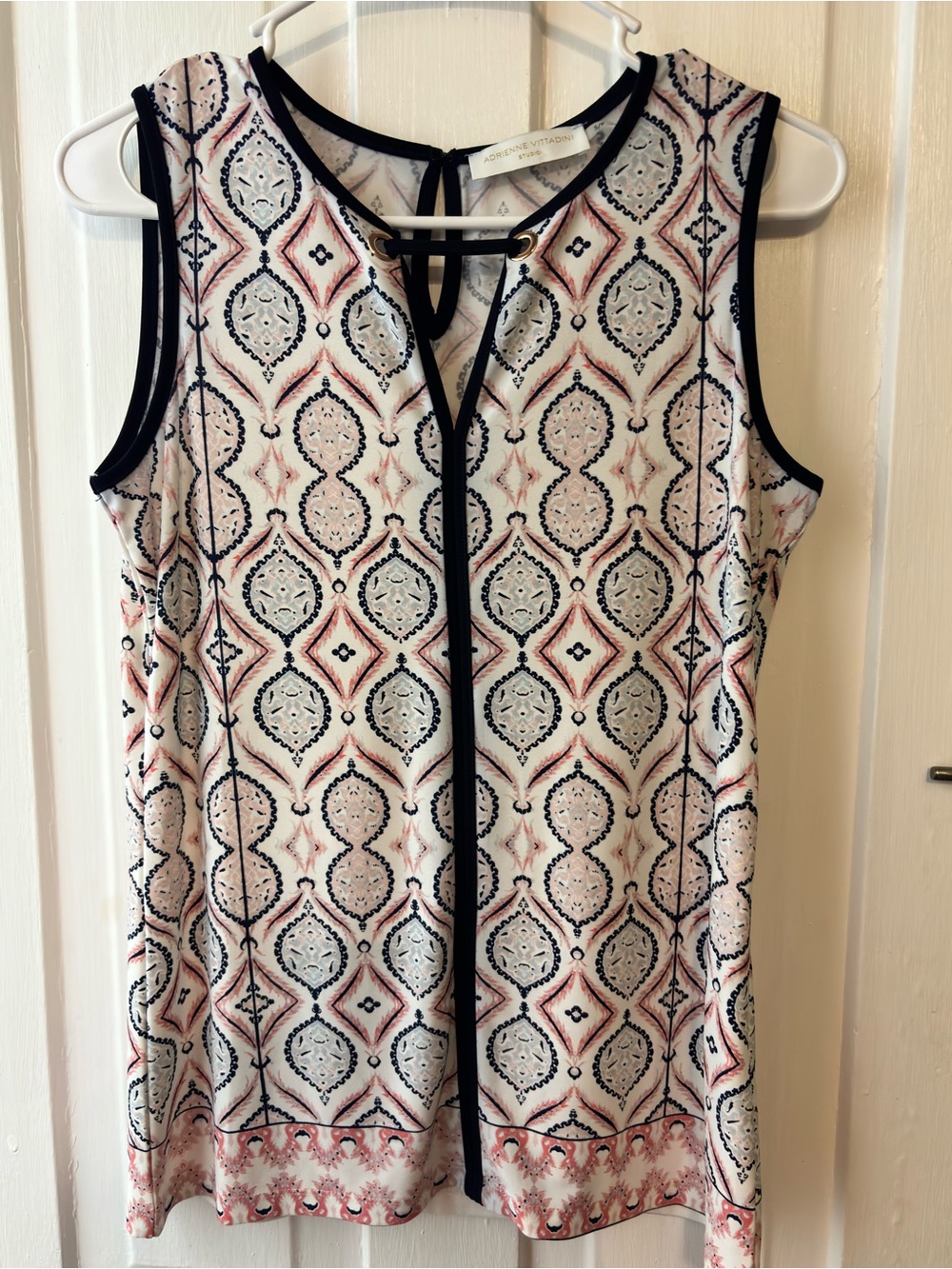 Adrienne Vittadini Pink, Black and Cream Printed V-Neck Sleeveless Top